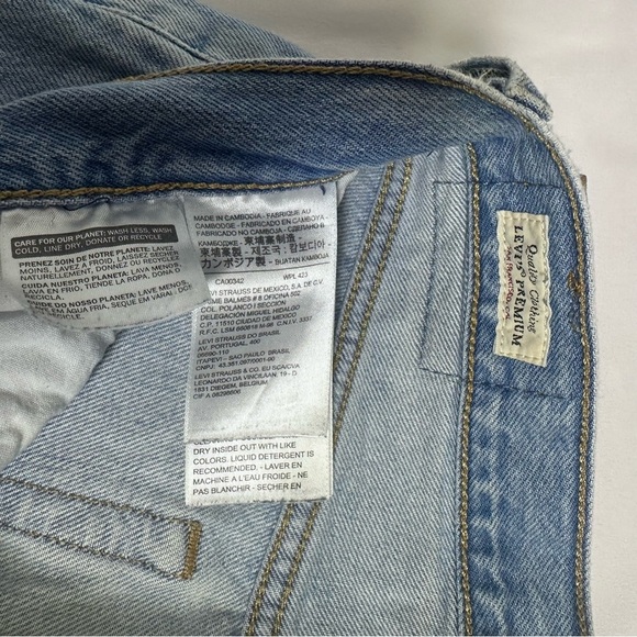 Levi's Premium 501 Jeans Womens W27 L26 Cropped Light Wash Distressed - Picture 6 of 13